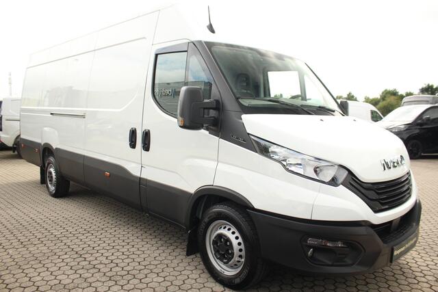 Iveco DAILY 35S16V 2.3 410L L4H2 | Gev. Stoel | Cruise | 3500kg trekgew. | Lease 609,- p/m