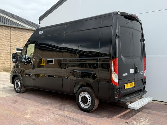 Iveco DAILY 35S18 3.0 Automaat L2H2 Adaptieve Cruise Control LED Airco Camera Trekhaak