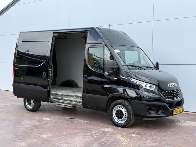 Iveco DAILY 35S18 3.0 Automaat L2H2 Adaptieve Cruise Control LED Airco Camera Trekhaak