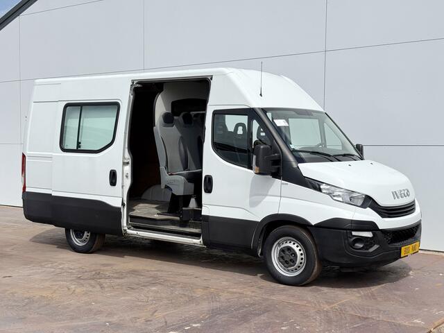 Iveco DAILY 35S14 2.3 L2H2 Dubbele Cabine 7 Stoelen Airco Cruise Control Trekhaak 3.5t Lucht geveerde stoel