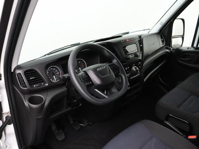 Iveco DAILY 35C16 Bakwagen+Laadklep | Airco | 3-Persoons | 750Kg Laadklep