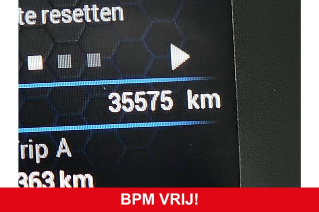 Iveco DAILY 35S14V 2.3 352 L4H2 Airco Automaat Cruise Control XXL Euro6 140 PK!