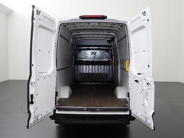 Iveco DAILY 35S16 L2H2 | 3500Kg TG | Airco | 3-Persoons | Betimmering