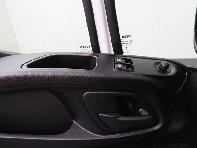 Iveco DAILY 35S16 L2H2 | 3500Kg TG | Airco | 3-Persoons | Betimmering