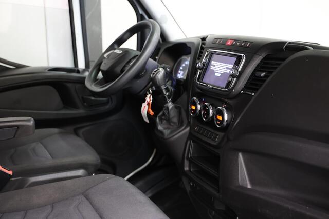Iveco DAILY 35C16 3.0 BAKWAGEN MET ZIJDEUR EN LAADKLEP
