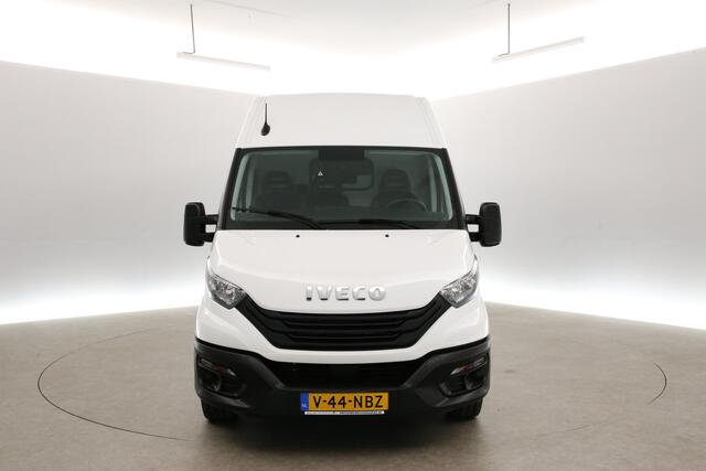 Iveco DAILY 35S16V 157PK L3H2 | 3500KG Trekgew. | Airco | 3 Persoons | Parkeersensoren |
