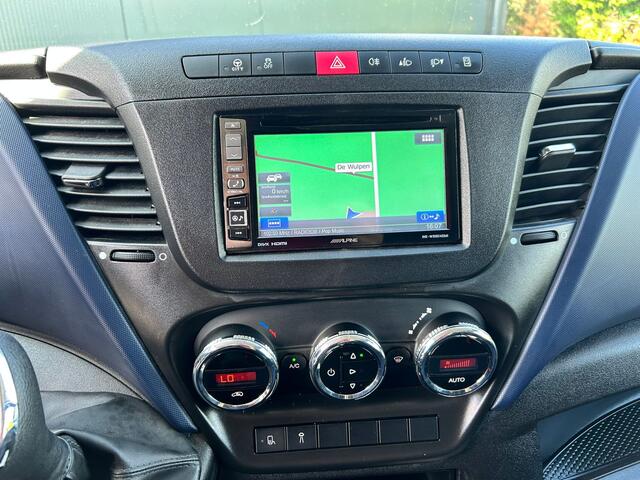 Iveco DAILY 35S18 3.0 180 PK HI-MATIC AUTOM / L4H2 / 3500 KG AHG / 3 ZITS / AIRCO / NAVI / CRUISE