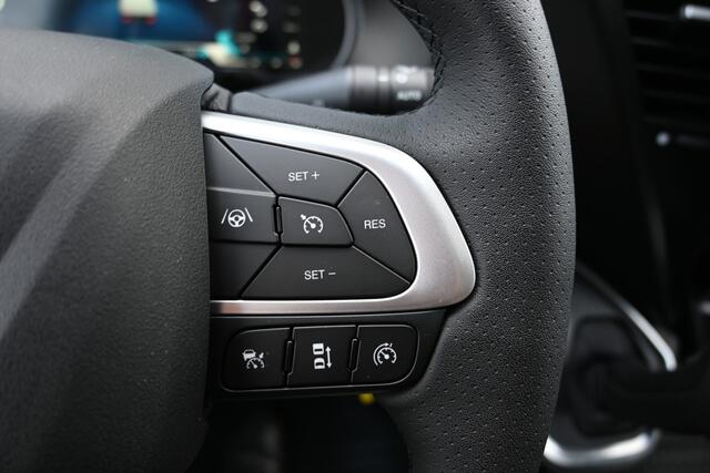 Iveco DAILY 35S18H 3.0 410 Open laadbak Facelift, LED, ACC, Geveerde stoel, Camera