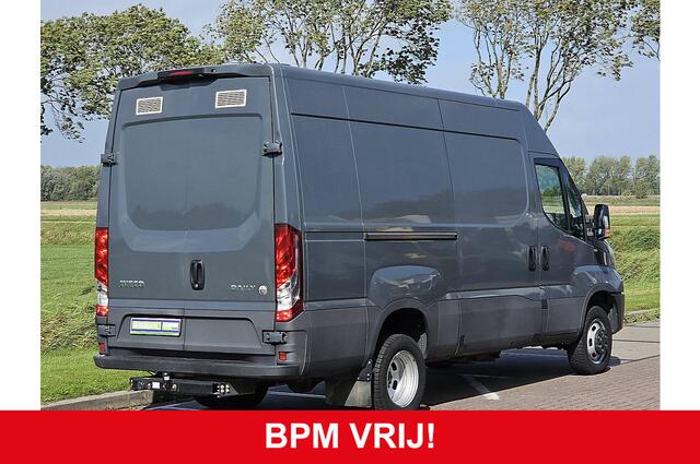 Iveco DAILY 35C15V 3.0 410 L2H2, dubbellucht, 3.0L, airco,camera, trekhaak