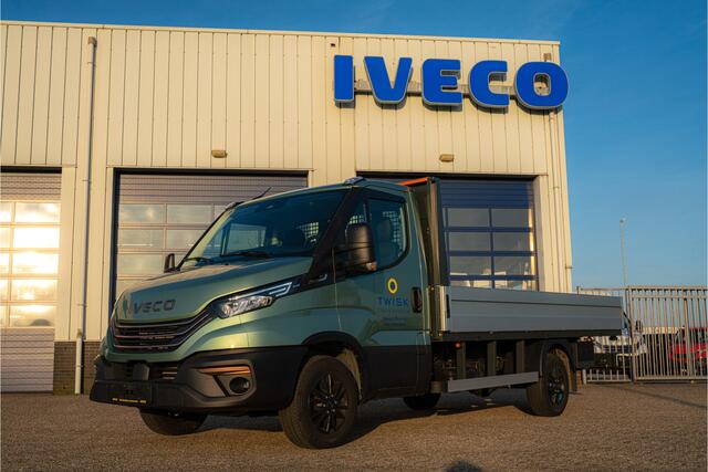 Iveco DAILY SPECIAL EDITION 35S16Ha8 BPM VRIJ 2.3 156pk/400nm Euro 6, 8 traps VOL automaat, open laadbak 410cm * 207cm, zeer rijk uitgerust