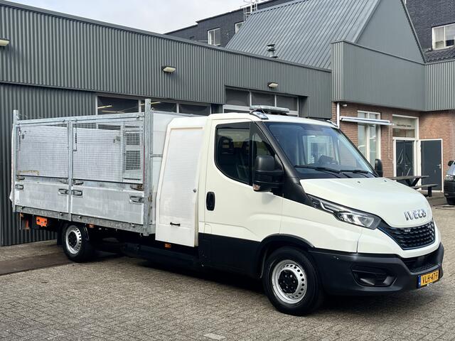 Iveco DAILY 35S14N Automaat met Laadklep Luchtvering Airco Cruise controle 3-Persoons Hogeschotten Gereedschapskist Open laadbak Pick-up P-up Bakwagen 1e eigenaar Euro 6