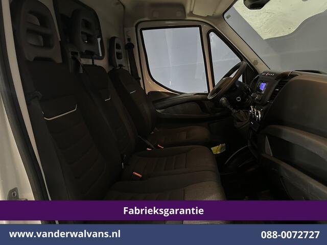 Iveco DAILY 35S16V 157pk L2H2 Fabrieksgarantie Euro6 Airco | 3500kg trekvermogen | Parkeersensoren bijrijdersbank