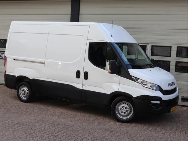 Iveco DAILY 35S14 136pk Euro 6 - L2H2 - Trekhaak - Cruise - Airco
