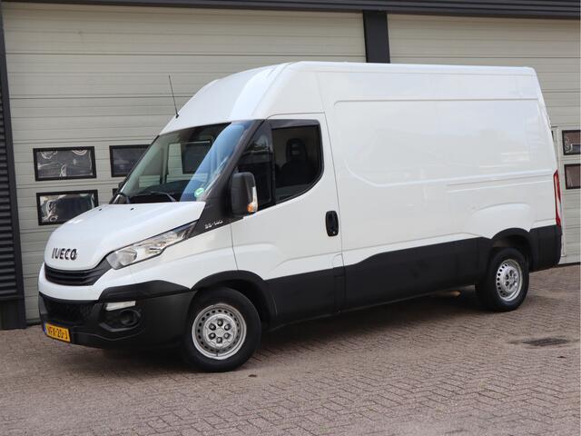 Iveco DAILY 35S14 136pk Euro 6 - L2H2 - Trekhaak - Cruise - Airco