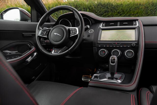 Jaguar E-Pace 2.0 P250 AWD First Edition R | Meridian | HUD | ACC | 360gr | 20"
