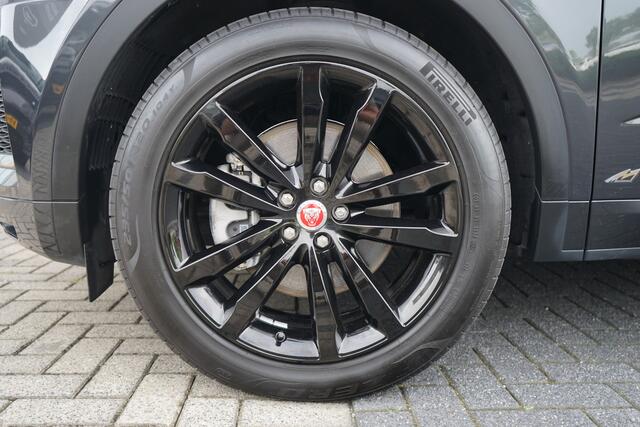 Jaguar E-Pace P300e AWD R-Dynamic SE | Meridian | Adaptieve cruise control |