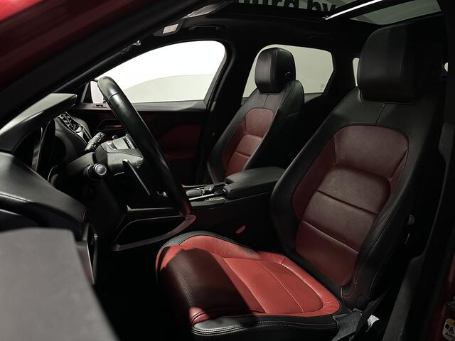 Jaguar F-PACE 2.0 Portfolio AWD 25t - Pano / Navi / Camera / Leder