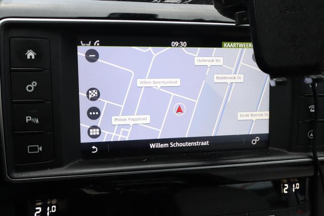 Jaguar F-PACE 2.0 Portfolio AWD 20d !!Motor defect!! Panoramadak, Navigatie, Camera, Lederen interieur, Cruise control, Climate control, !!Motor Defect!!