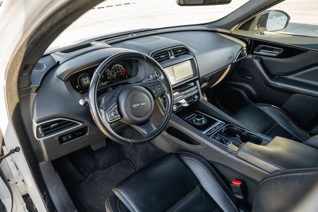 Jaguar F-PACE 3.0 S/C Portfolio AWD 35t *340PK* 1e Eigenaar / HUD / Meridian Surround / Leder / 22"LMV / Jaguar LED / Keyless / Parelmoer / Org.NL!