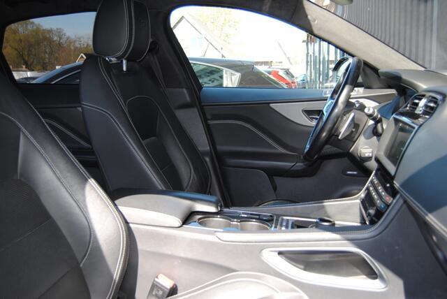 Jaguar F-PACE 3.0d First Ed. AWD