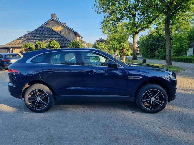 Jaguar F-PACE 2.0d AWD Prestige