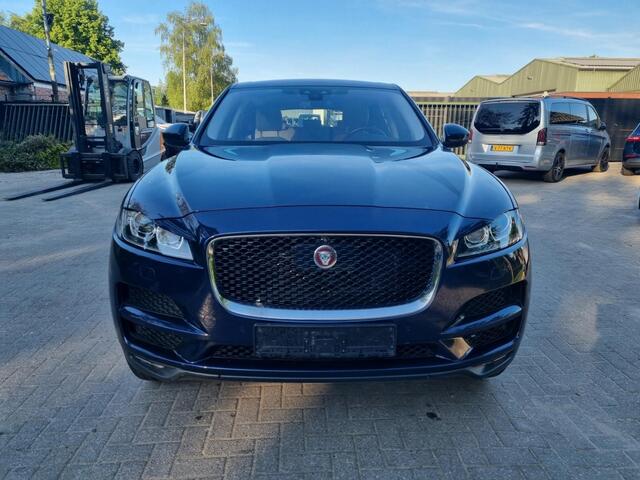 Jaguar F-PACE 2.0d AWD Prestige