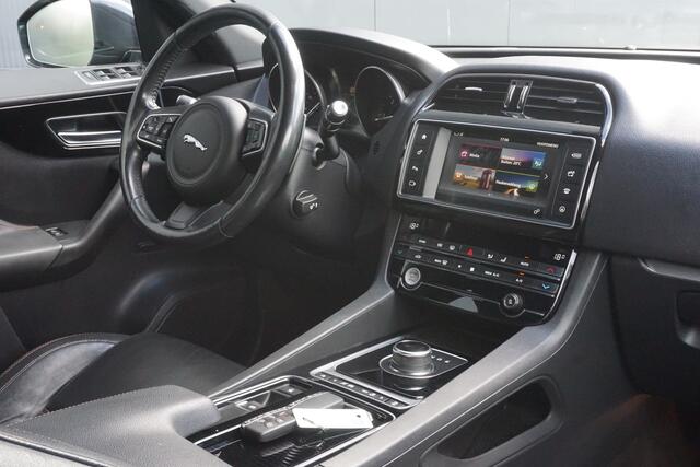 Jaguar F-PACE 3.0 S AWD 30d | Origineel NL | Winter Pack | Meridan Audio |