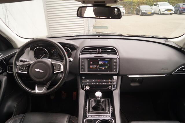 Jaguar F-PACE 2.0d 180pk AWD Prestige -LEER-NAVI-CAM-ECC-
