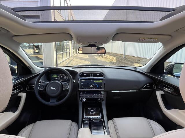 Jaguar F-PACE 2.0 Portfolio AWD 20d | NL Auto/2e Eig./Voll.Historie/Leder/Navi/Pano.Dak/Camera