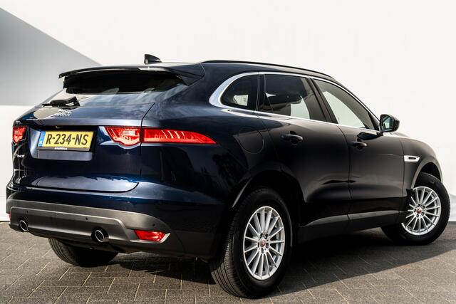 Jaguar F-PACE 2.0t 250 PK AWD Automaat | Head-Up | Trekhaak | Adapt. Cruise | Xenon | 18 inch LMV | Carplay