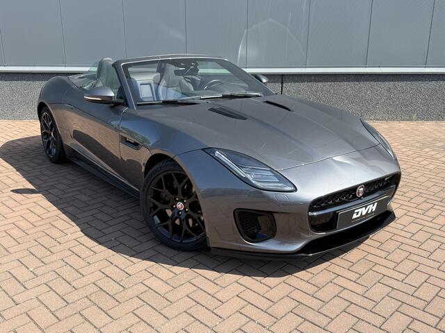 Jaguar F-TYPE P300 RWD R-Dynamic Black Edition
