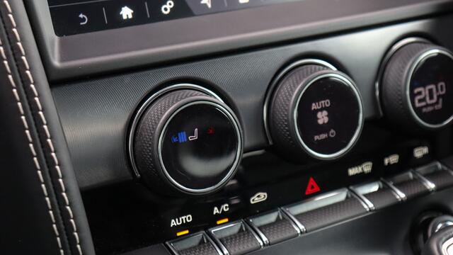 Jaguar F-TYPE P450 AWD First Edition | Stoelventilatie | Meridian | Performance Stoelen | Stuurwielverwarming