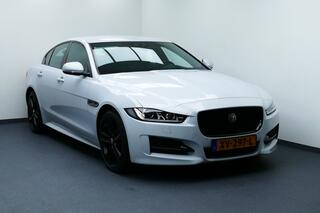jaguar-xe-2.0t-prestige-r-sport-wit