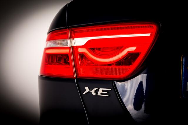 Jaguar XE 2.0 D Automaat Prestige I Leder I Meridian Audio I Navi I Camera