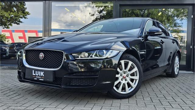 Jaguar XE 2.0 Prestige + XENON + VOLLEER + NAVIGATIE