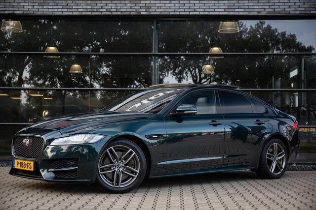 Jaguar XF 3.0 Portfolio , Panoramadak, Trekhaak, Meridian, HUD, Vol!