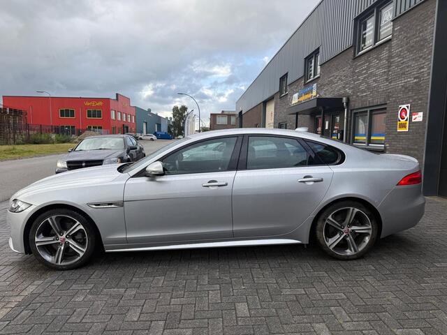 Jaguar XF 2.0d Portfolio | 2E EIGENAAR | 12MND GARANTIE | DEALER ONDERHOUDEN | LED | AUTOMAAT | CARPLAY | NAVI | LEDER | MERIDIAN |