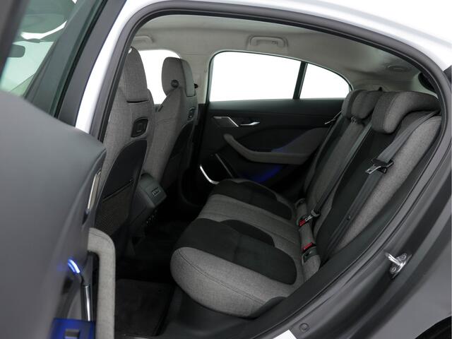 Jaguar i-Pace EV400 HSE First Edition AWD (INCL-BTW) Aut. *VIRTUAL-COCKPIT | MATRIX-LED | MICROFIBRE | MERIDIAN-AUDIO | SURROUND-VIEW | KEYLESS | LANE-ASSIST | BLIND-SPOT | CRUISE | DAB | MEMORY | SPORT-SEATS | 22"ALU*