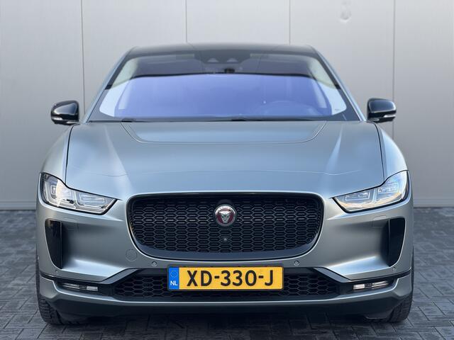 Jaguar i-Pace EV400 First Edition HSE 90 kWh | Nieuwe Accucellen | Luchtvering | 22'' | Panorama | Stoelventilatie | HUD