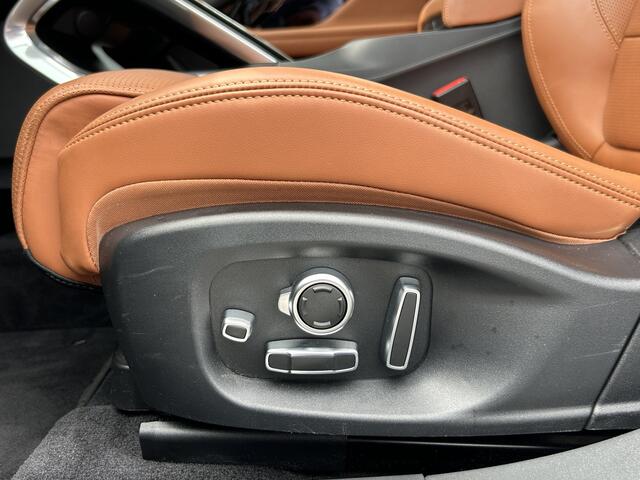 Jaguar i-Pace EV400 SE AWd 90kWh - 3-FASE LADEN | Draadloos Apple CarPlay - Android Auto | Geklimatiseerde voorstoelen | Tan interieur |