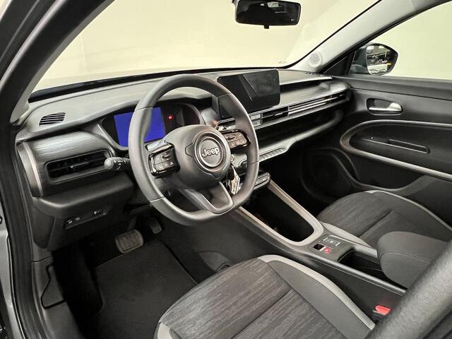 Jeep Avenger 1.2 e-Hybrid Longitude automaat 100 PK Cruise control / Navi / PDC / Led