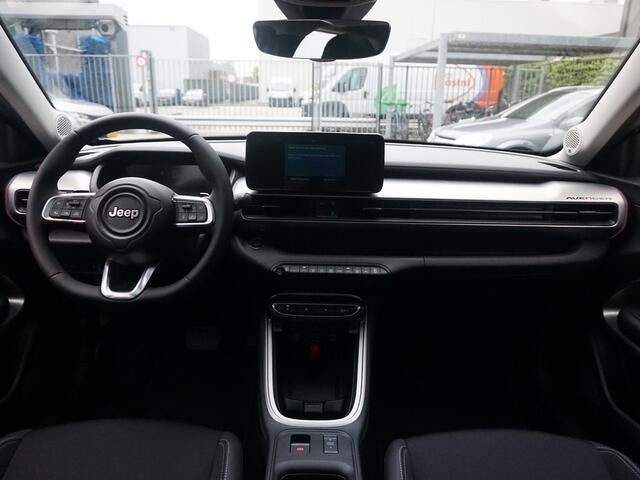 Jeep Avenger 1.2 e-Hybrid Summit