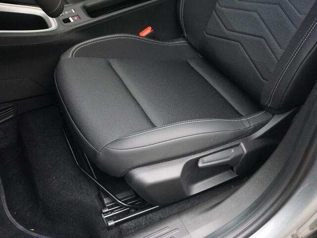 Jeep Avenger 1.2 e-Hybrid Summit