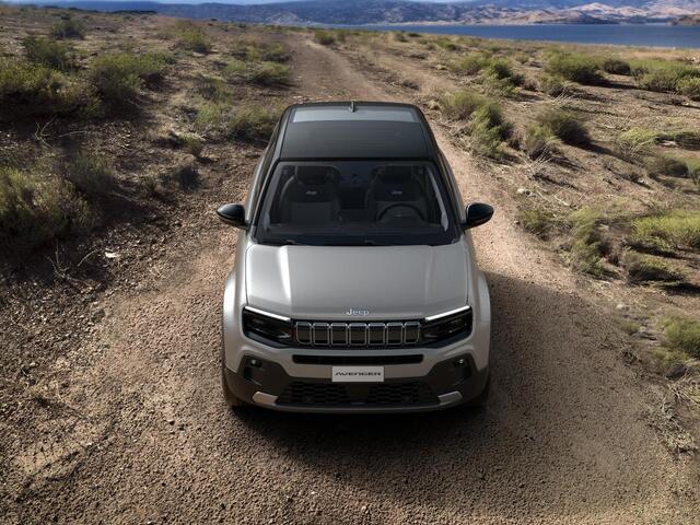 Jeep Avenger 1.2 e-Hybrid Summit | Winter Pack | Schuif/Kanteldak | Infotaiment&Convenience Pack | Bicolore