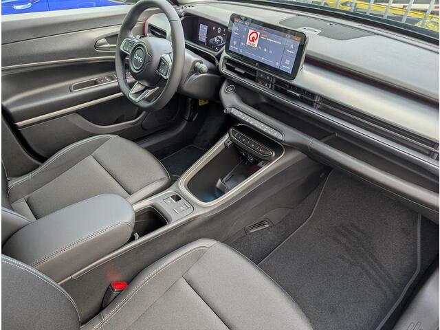 Jeep Avenger Summit 1.2 e-Hybrid 110pk e-DCS6 | AUTOMAAT | STOELVERWARMING | KEYLESS | CAMERA | NAVI | APPLE CARPLAY / ANDROID AUTO