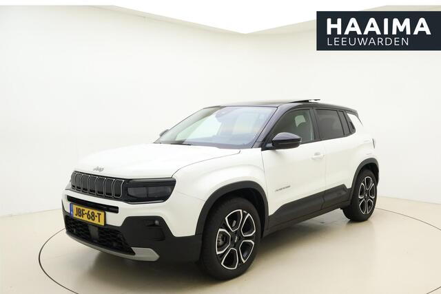 Jeep Avenger Summit 54 kWh | Panoramadak | 18'' lichtmetalen velgen | Stoelverwarming | Voorruitverwarming | Navigatie | LED projector koplampen | Elektrische achterklep | Warmtepomp