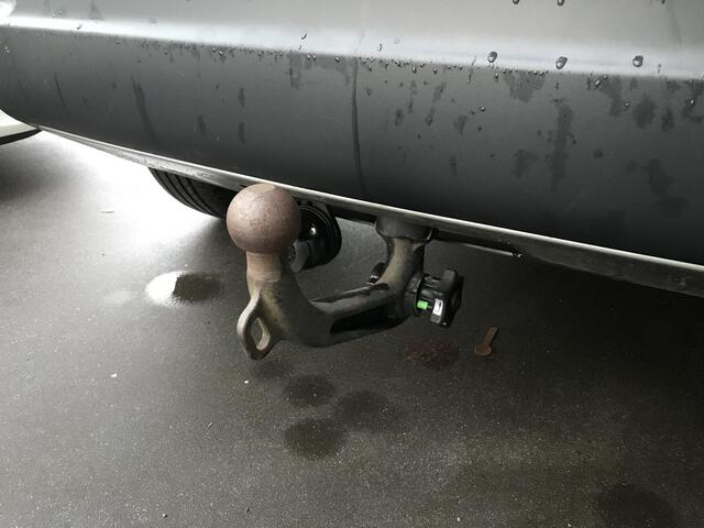 Jeep COMPASS 1.4 MultiAir Opening Edition 4x4 Trekhaak