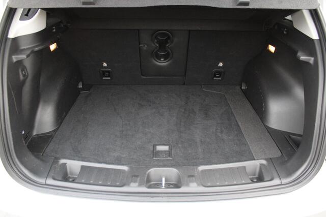 Jeep COMPASS 4xe 240PK Plug-in Hybrid S | NAVIGATIE 10,25 "TOUCHSCREEN | APPLE CARPLAY/ANDROID AUTO | ACHTERUITRIJ CAMERA | DAB+ RADIO | CLIMATE CONTROL | 19"GLOSS BLACK LICHTMETALEN VELGEN | ADAPTIVE / CRUISE CONTROL | DIGITAAL INSTRUMENTENPANEEL | LEDEREN BEKLEDING 