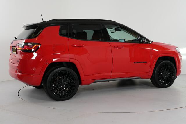 Jeep COMPASS 4xe 240pk Plug-in Hybrid Electric S | Alpine | Leer | 19" | Camera 360° | Leer | Memory | Adaptive | Dodehoek | Inparkeer |