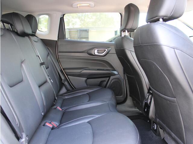 Jeep COMPASS 4xe 240 Plug-in Hybrid Electric S | Navi / Leder / Camera